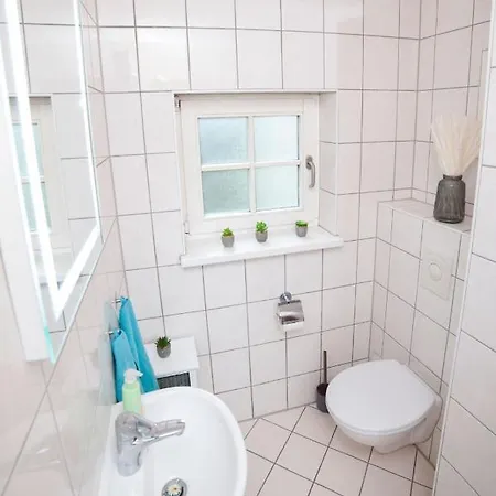 Haus Mit 110Qm Und Garten 150M Zum Wasser Stralsund Exterior foto