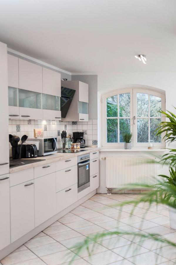 Haus Mit 110qm Und Garten 150m Zum Wasser Stralsund
