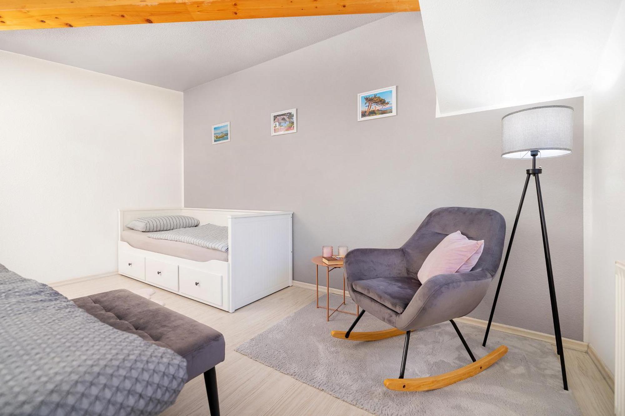 Haus Mit 110qm Und Garten 150m Zum Wasser Штральзунд