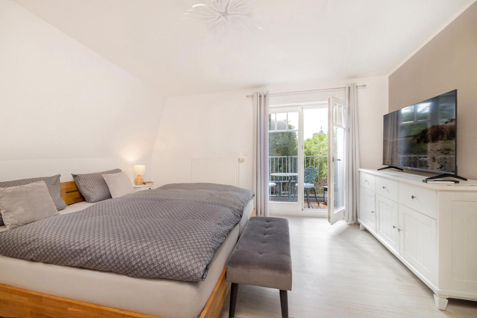 Haus Mit 110qm Und Garten 150m Zum Wasser Дом отдыха Штральзунд